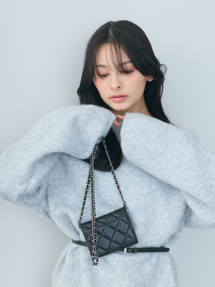 【SET】【Essential】Loose silhouette off shoulder knit tops+ナローAラインサテンスカート(2set)