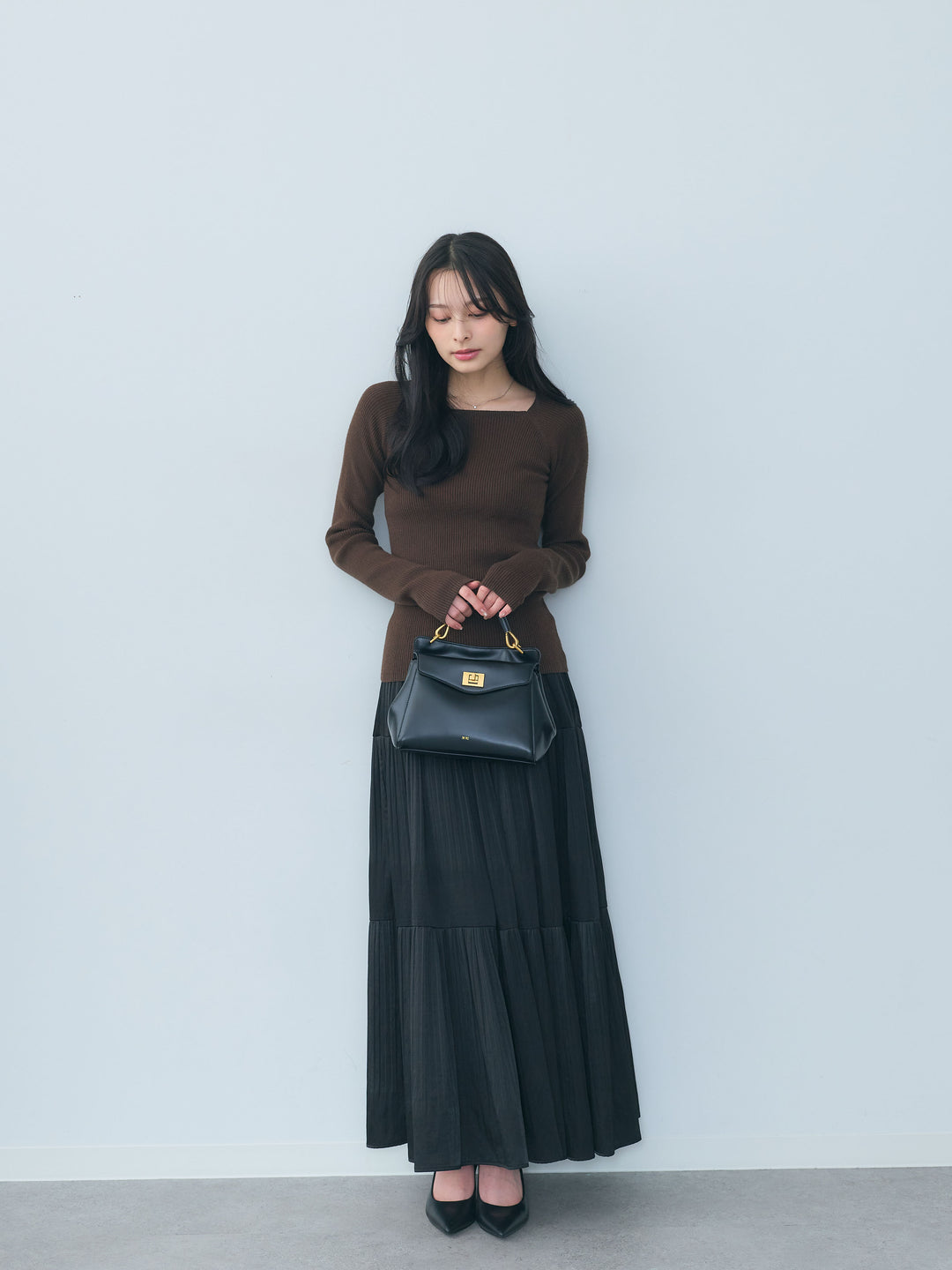 【SET】スクエアネックリブニットトップス+【Essential】Soft sheen tiered flare skirt(2set)