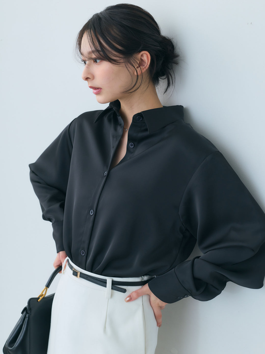 【Essential】Authentic satin shirts