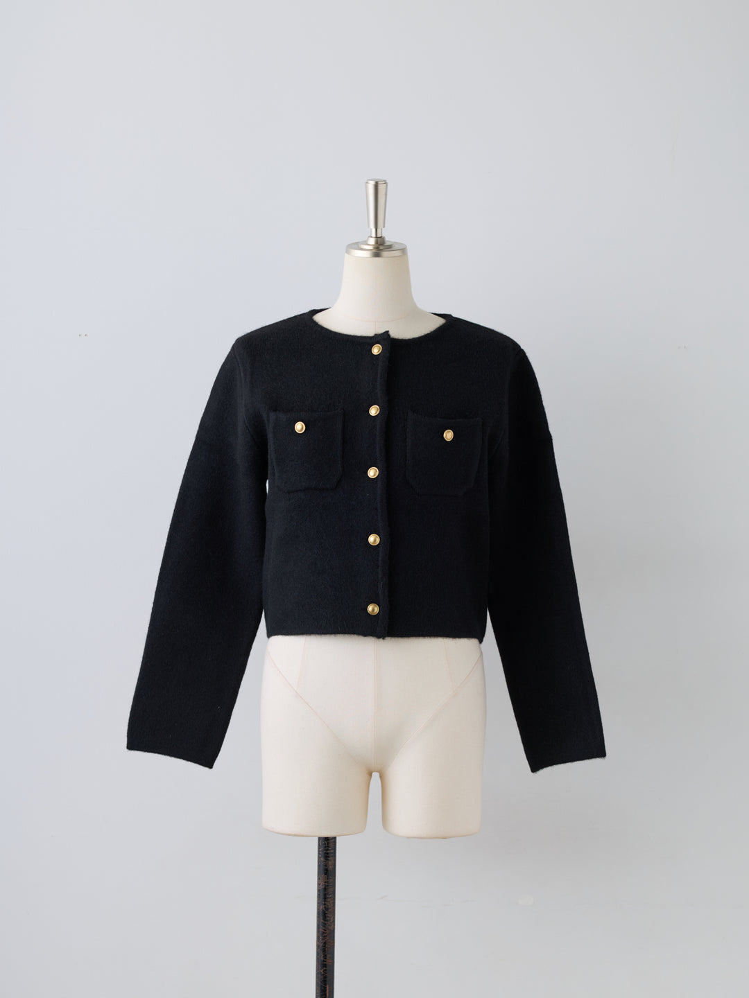 【Essential】Gold button short knit jacket