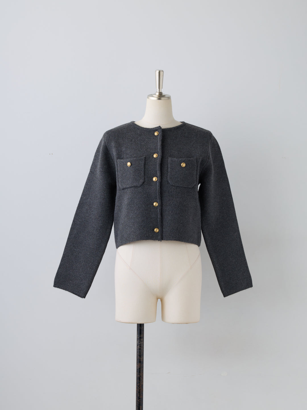 【Essential】Gold button short knit jacket