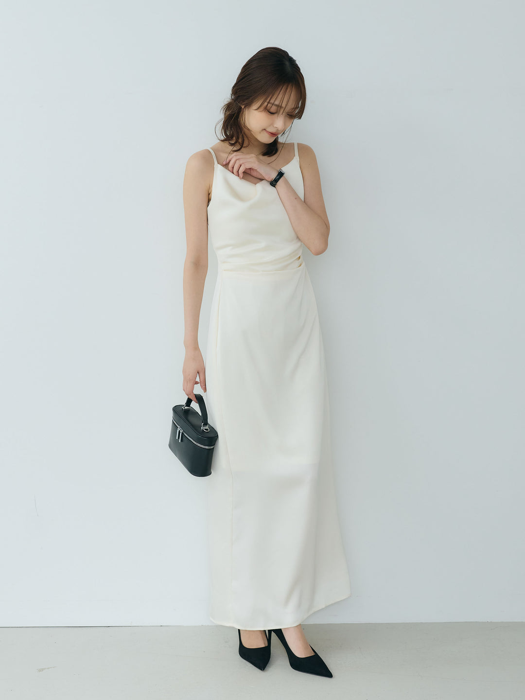 【Essential】Satin drape camisole one piece