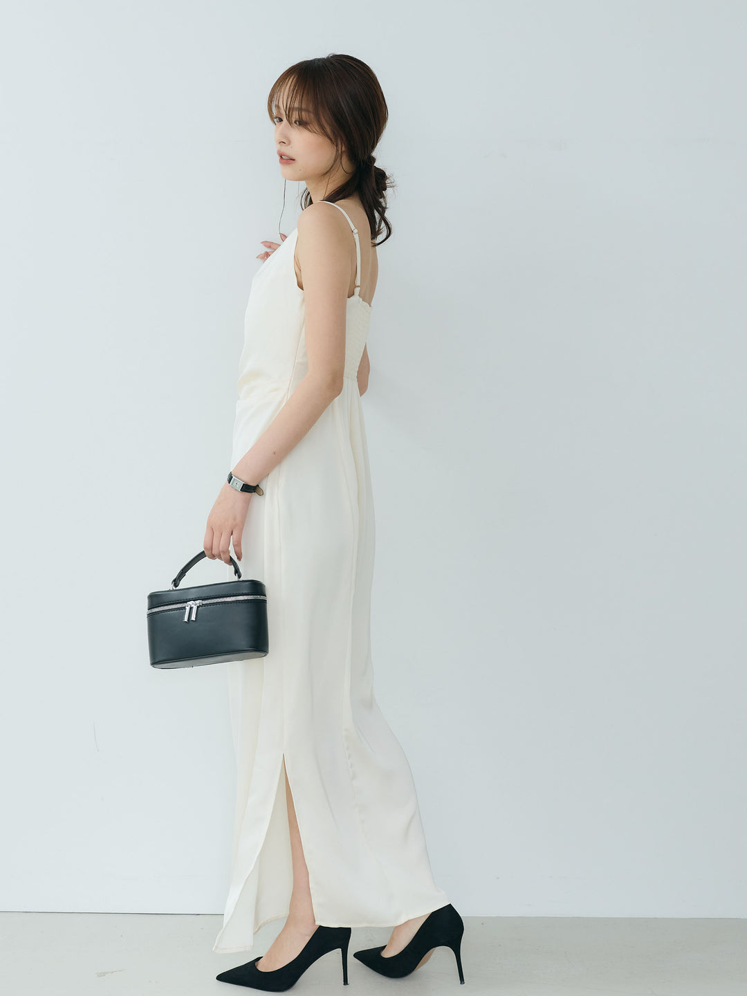 【Essential】Satin drape camisole one piece