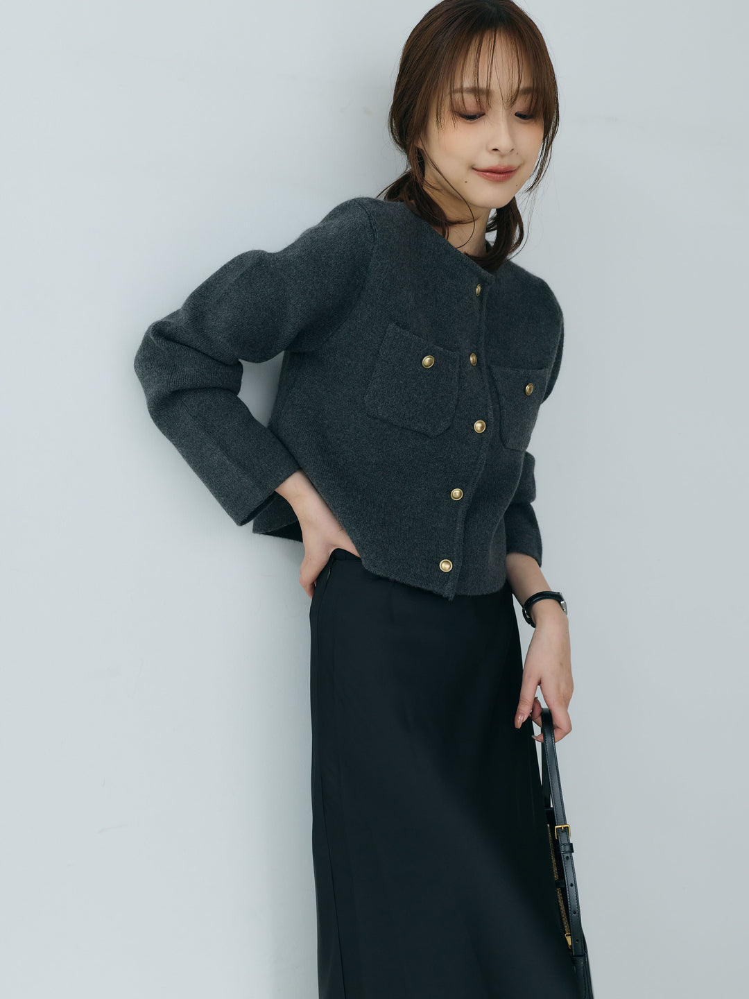 裾レースAラインサテンスカート