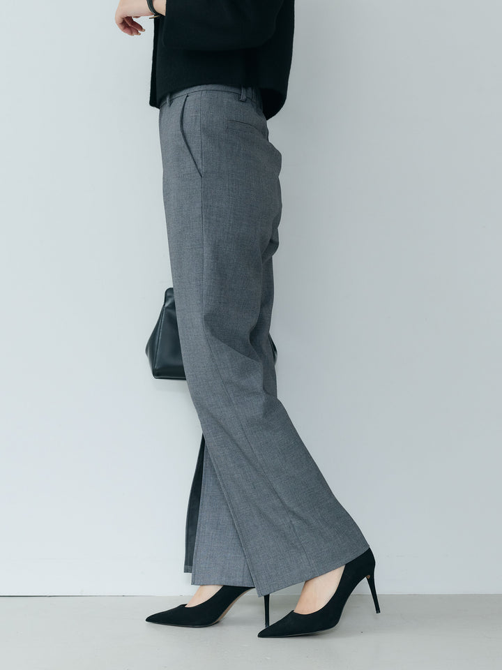 【Essential】Front slit semi-flare pants