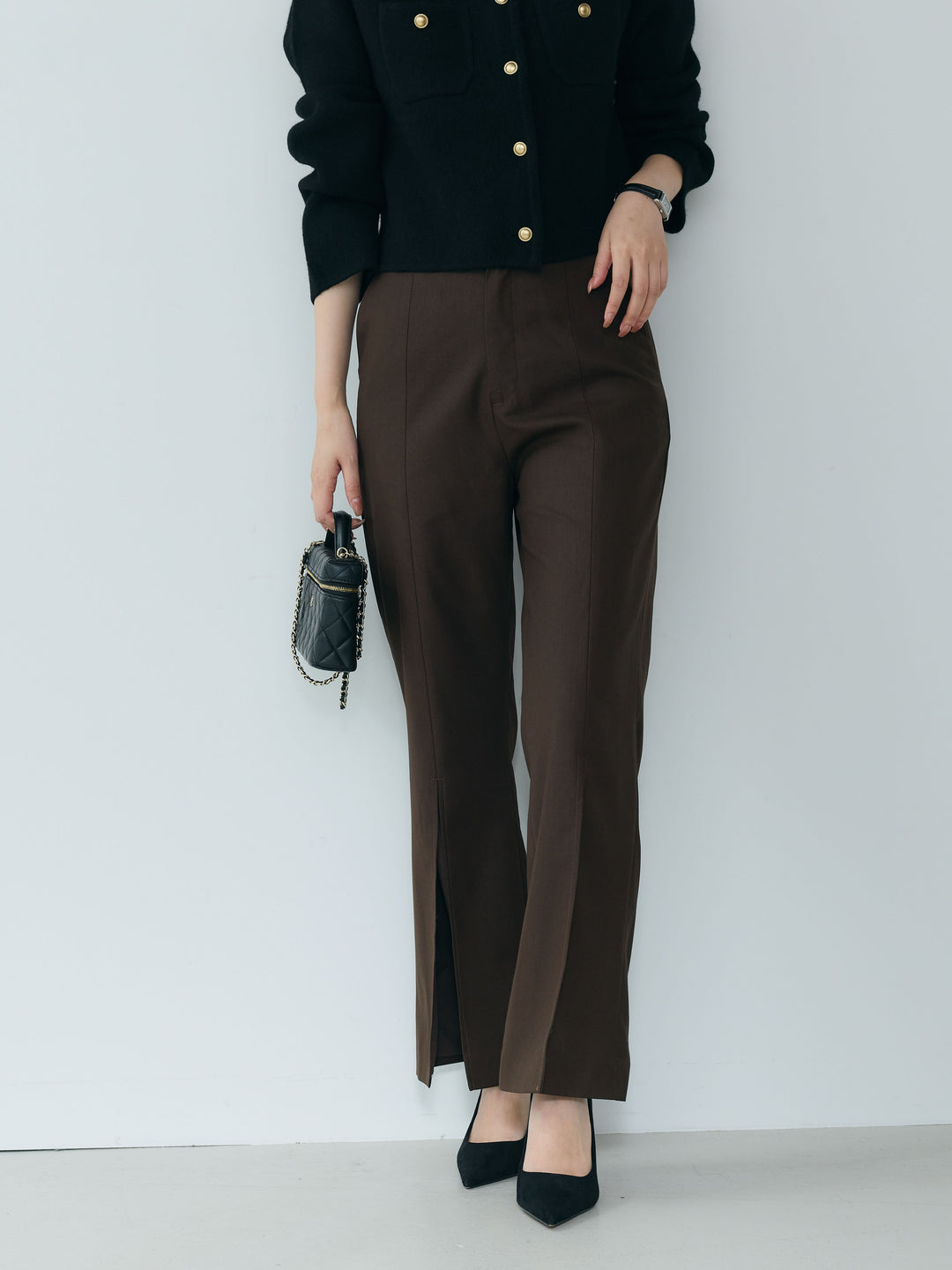 【Essential】Front slit semi-flare pants