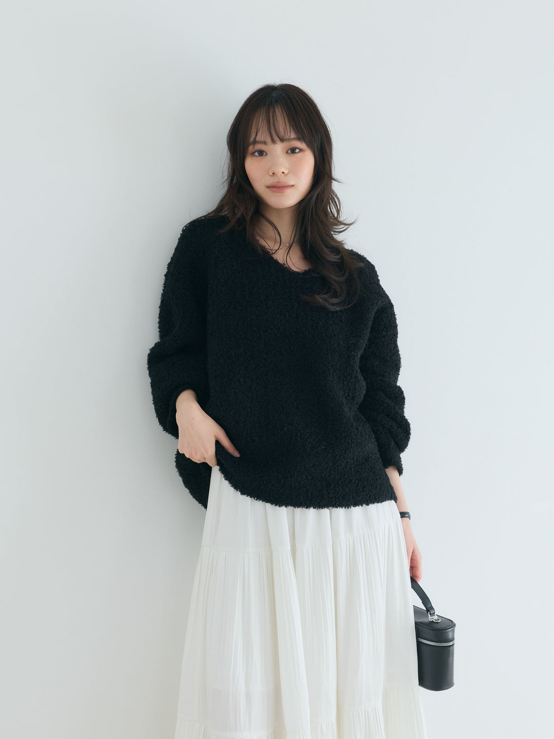 【SET】プードルフェザーVネックプルオーバー+【Essential】Soft sheen tiered flare skirt(2set)
