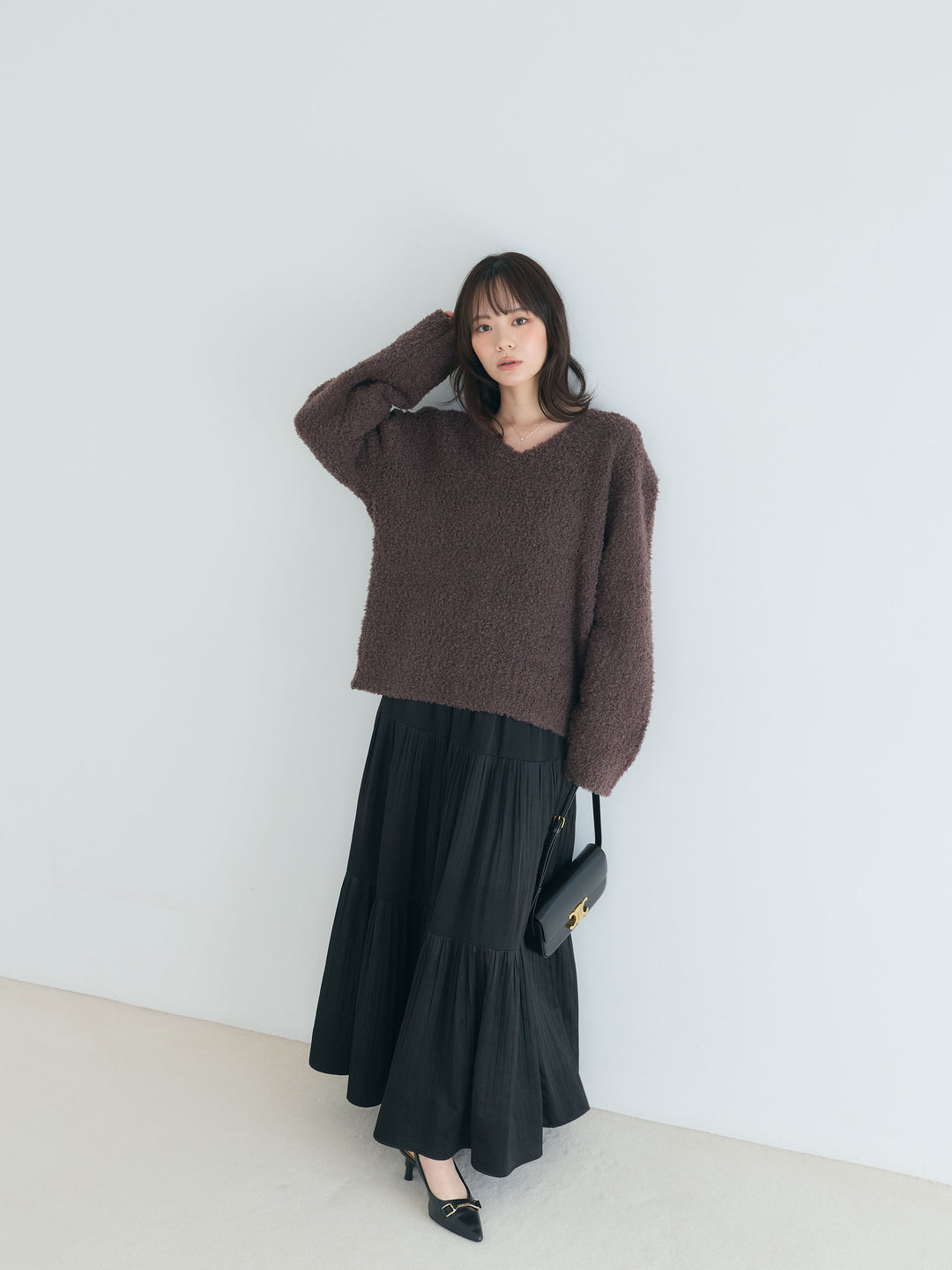 【SET】プードルフェザーVネックプルオーバー+【Essential】Soft sheen tiered flare skirt(2set)