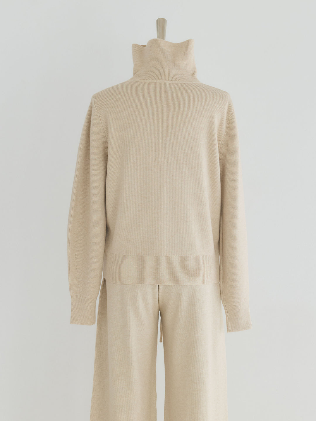 【Luxe series】ハーフZIPニットトップス&ストレートニットパンツSET UP