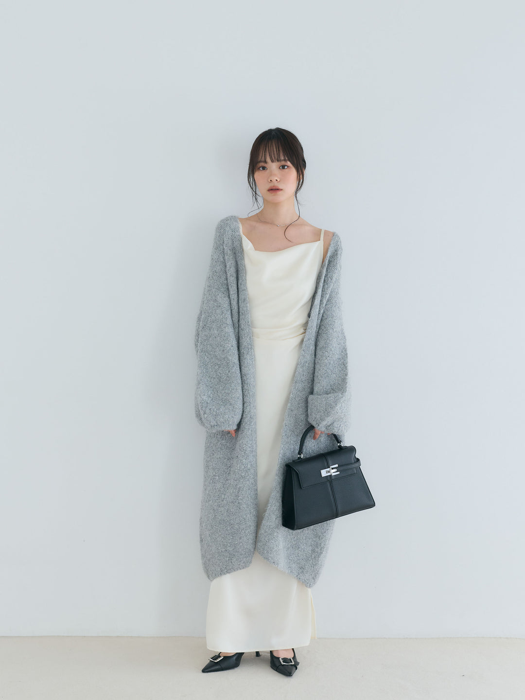 【SET】ウール混オーバーニットロングカーディガン+【Essential】Satin drape camisole one piece(2set)