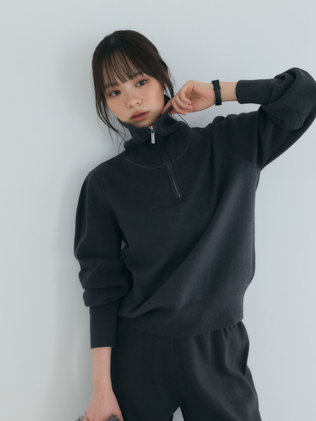 【Luxe series】ハーフZIPニットトップス&ストレートニットパンツSET UP