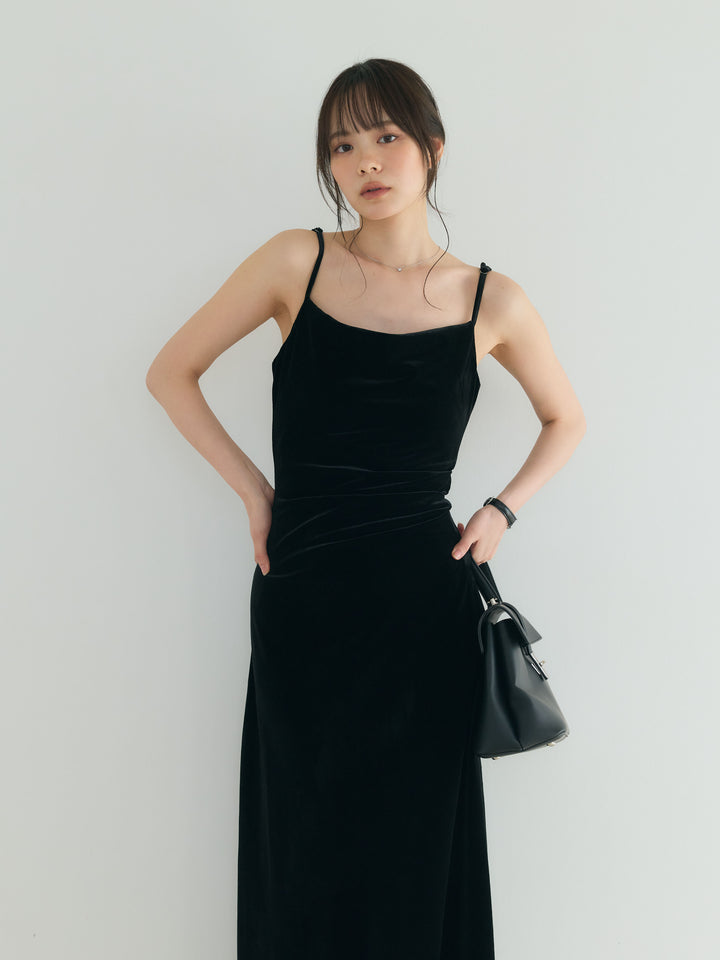 シンプルネックギャザーベロアワンピース