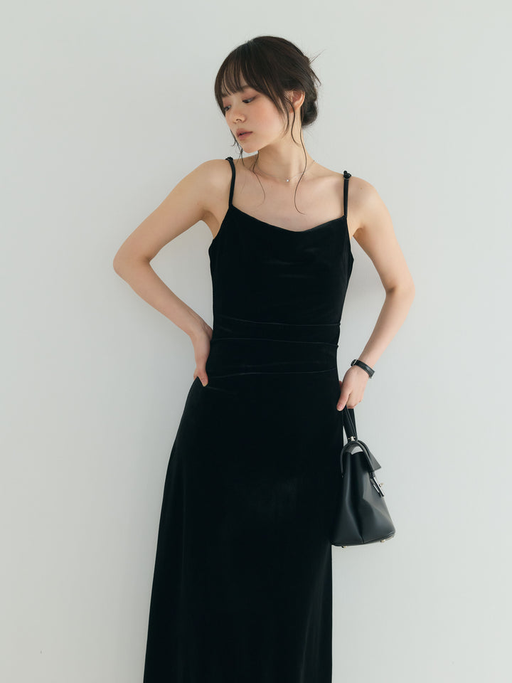 シンプルネックギャザーベロアワンピース