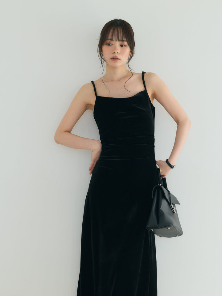 シンプルネックギャザーベロアワンピース