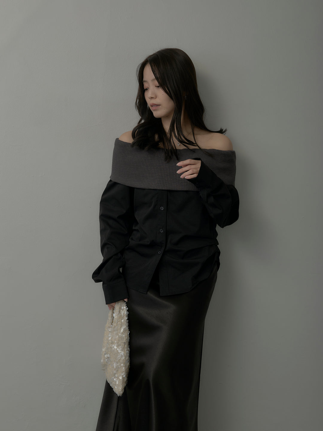 【SET】ニットシャツドッキングオフショルトップス+ニットシャツドッキングオフショルトップス(2set)