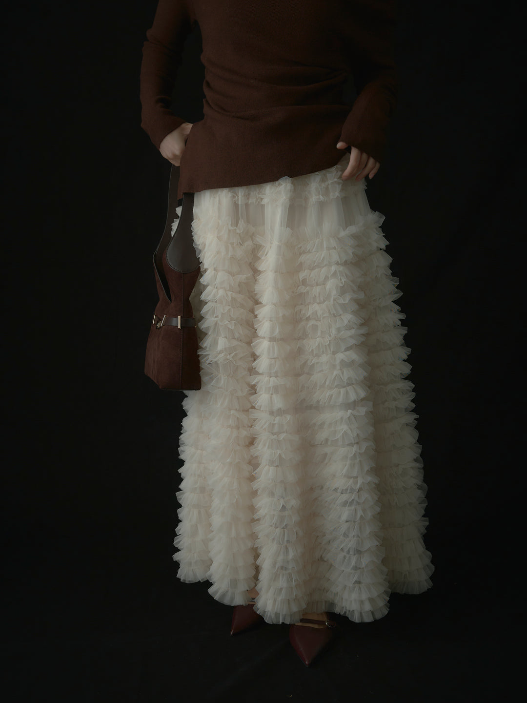 サイドスリットボートネックニットトップス