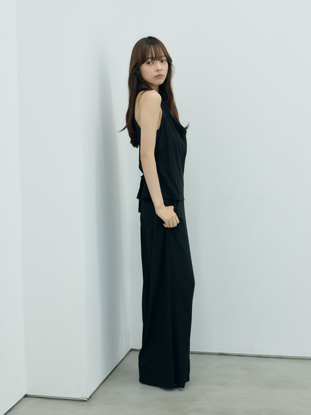 【Luxe series】ソフトタッチドレープノースリトップス&ソフトタッチボタンデザインストレートパンツSET UP