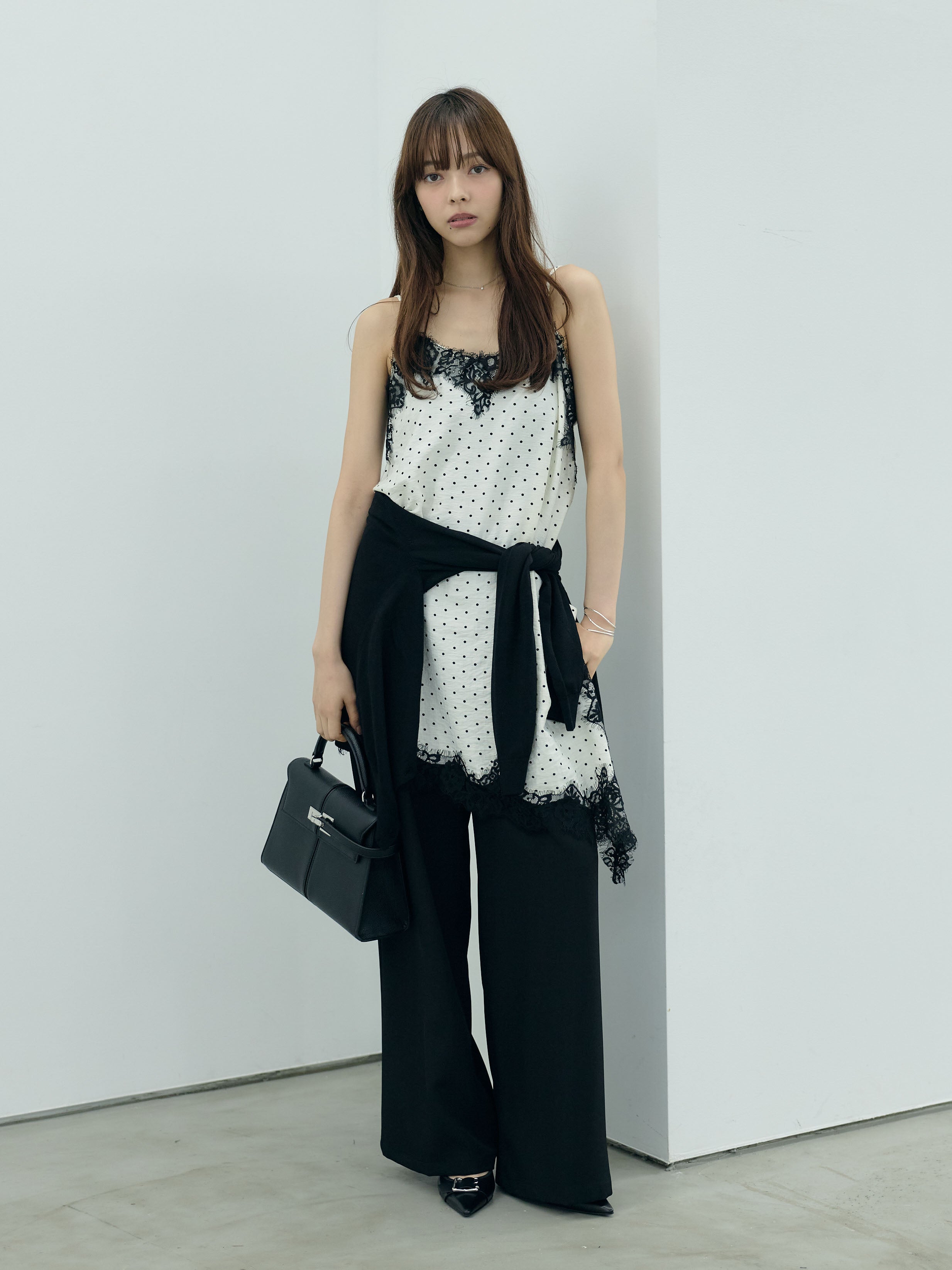 D&G ドルガバ キャミソール サイドオープンデザイン Y2K イタリア製 黒 ドットパターンレースデザインアシンメトリーキャミソール – nairo