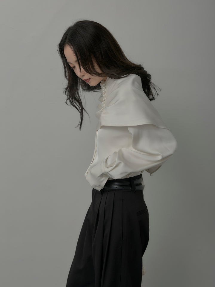 [予約]ケープ付きオーバーサテンシャツ