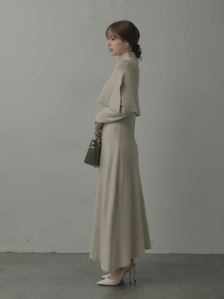 ケープ付きリブニットロングワンピース