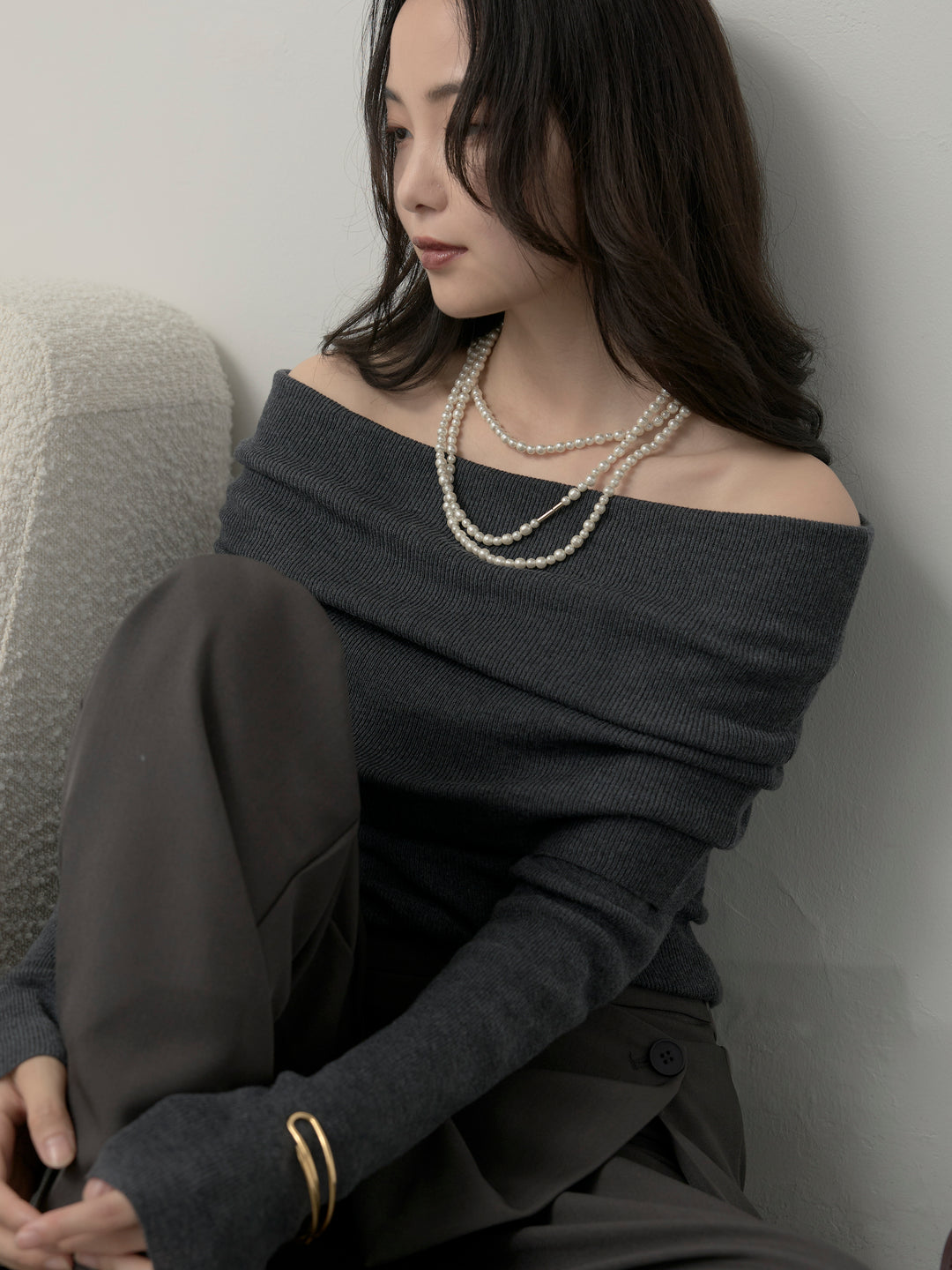 [予約]オフショルリブニットトップス