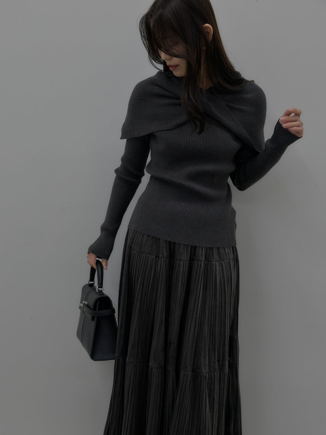 【SET】ケープライクデザインリブニットトップス+ベロアプリーツティアードスカート(2set)