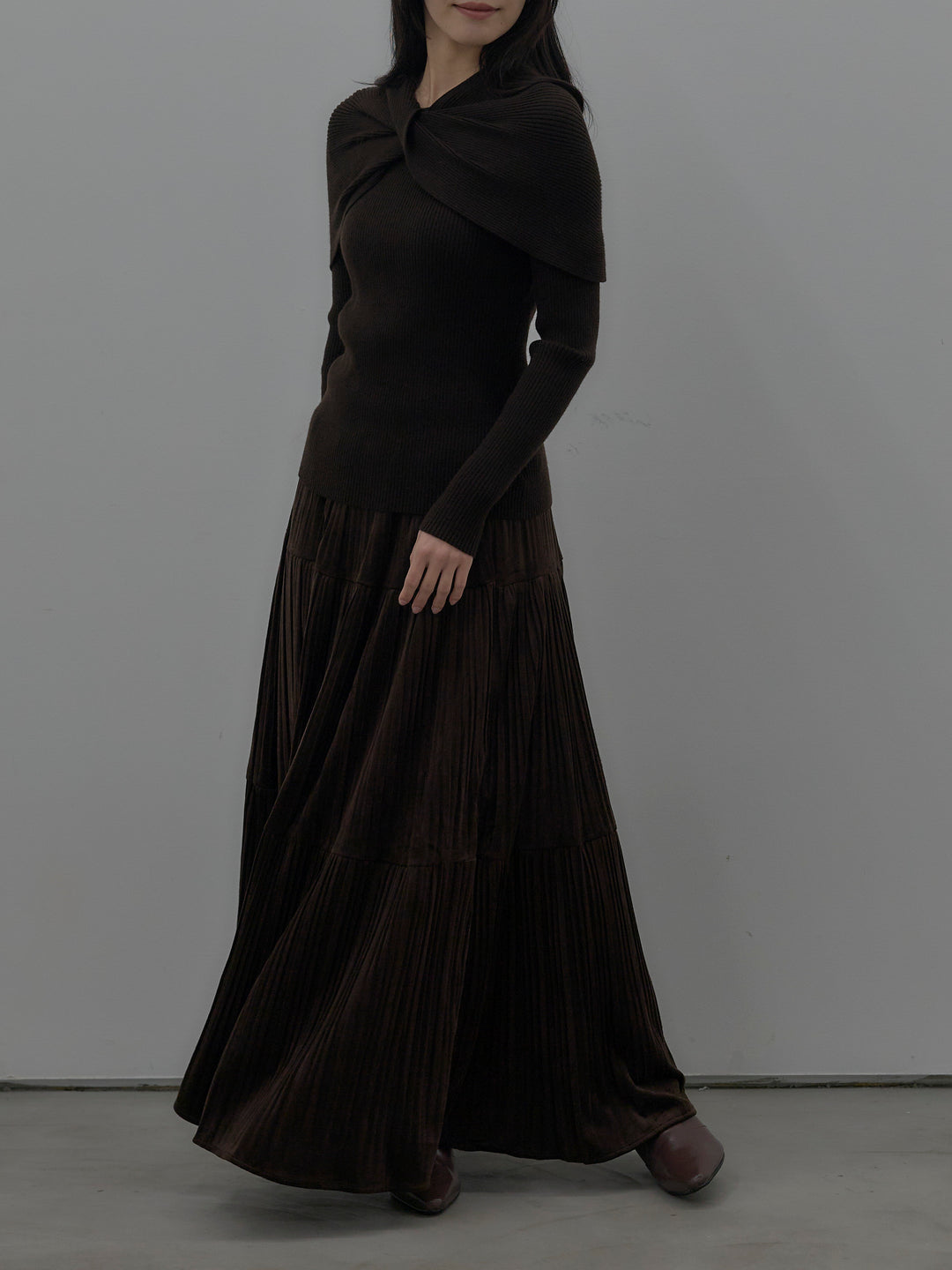 【SET】ケープライクデザインリブニットトップス+ベロアプリーツティアードスカート(2set)