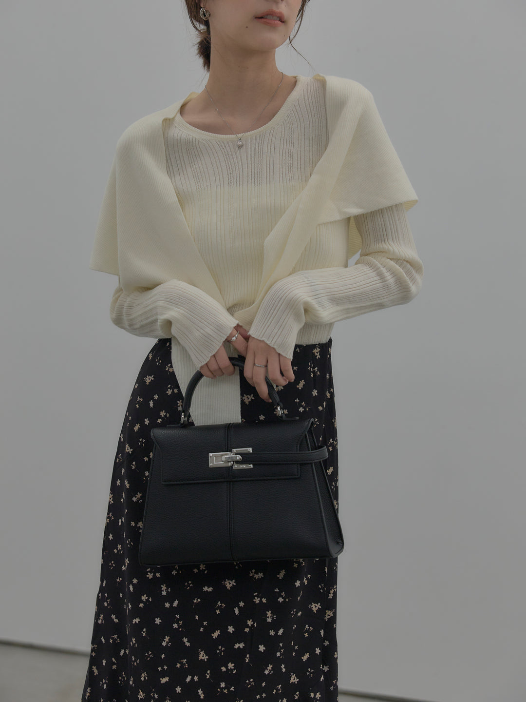 【SET】ニットスカーフ付きリブニットトップス+フラワーパターンマーメイドフレアスカート(2set)