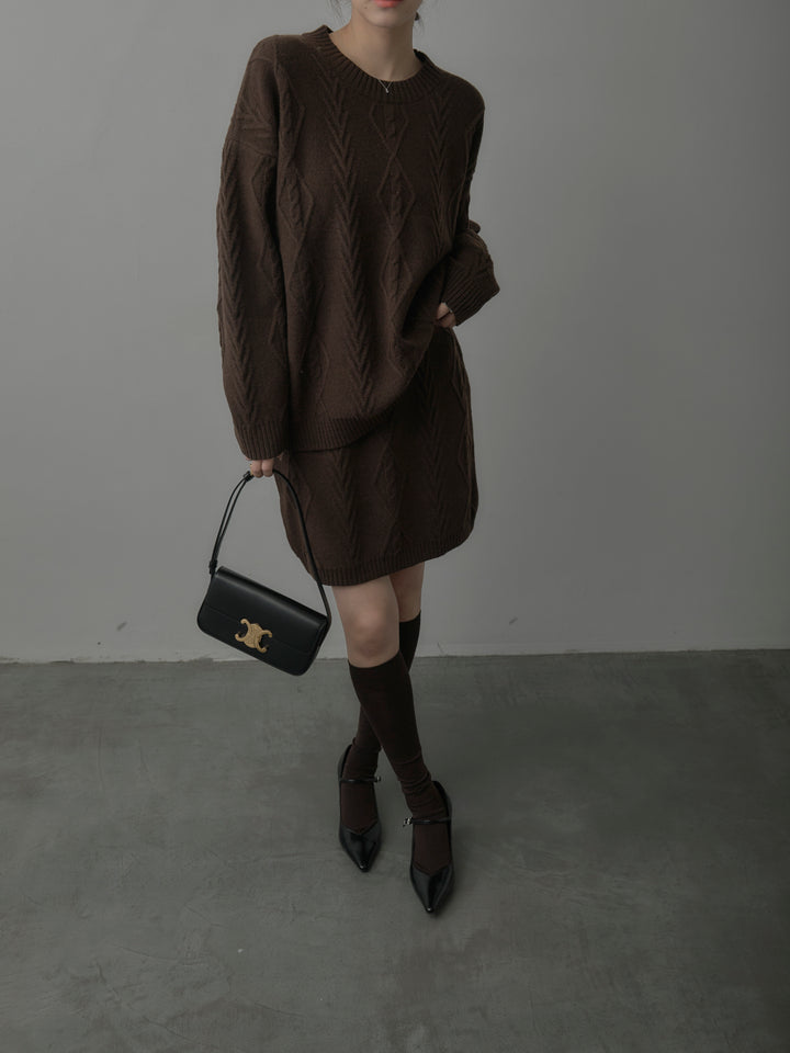 デザイン編みニットトップス&ミニスカート SET UP