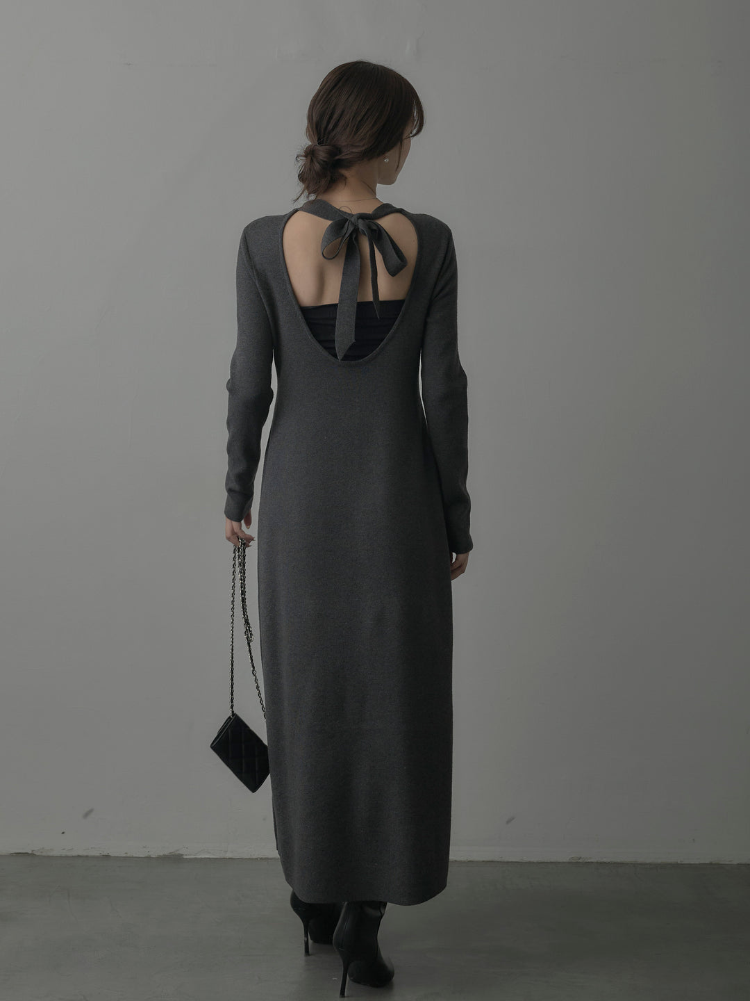 バックリボンニットロングワンピース