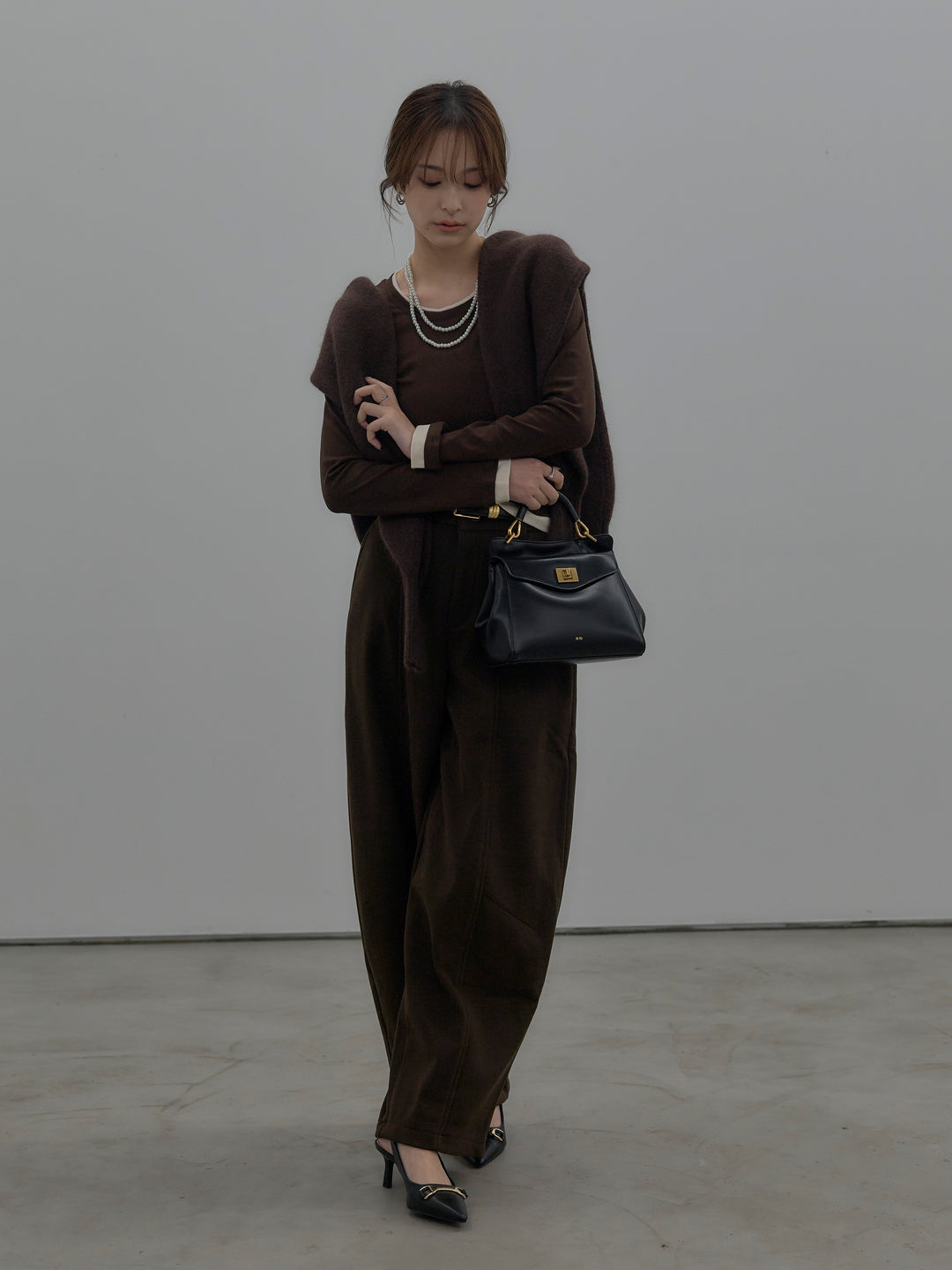 【SET】バイカラーレイヤードカットソー+カーブデザインスウェットライクパンツ(2set)