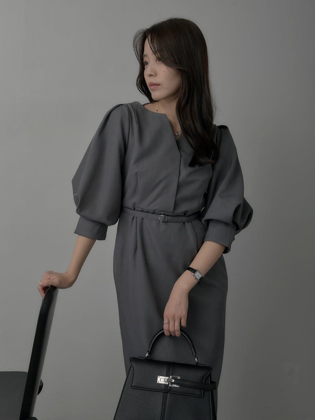 【Essential】裾レースパフスリーブワンピース