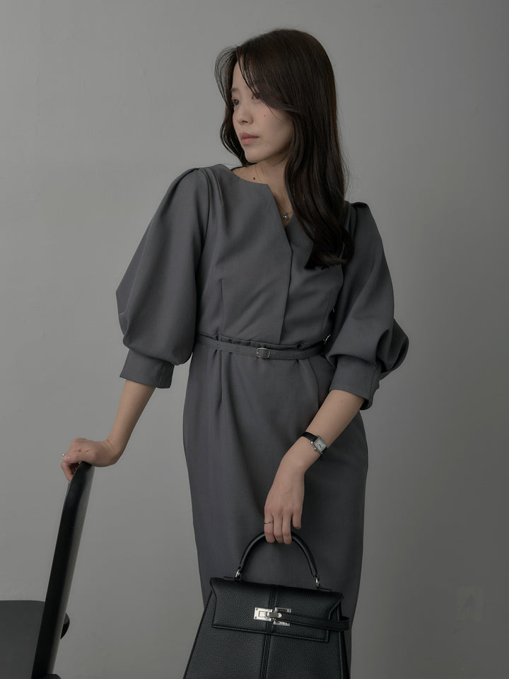 【Essential】裾レースパフスリーブワンピース