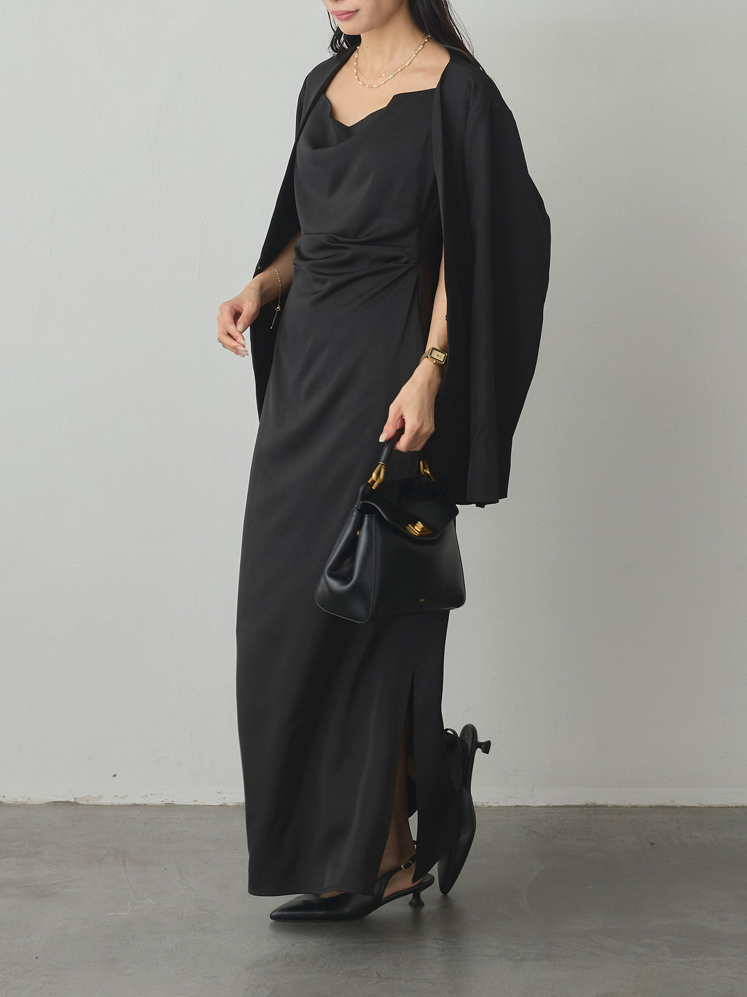 【SET】【Essential】フロントホックノーカラージャケット+【Essential】サテンドレープキャミワンピ(2set)