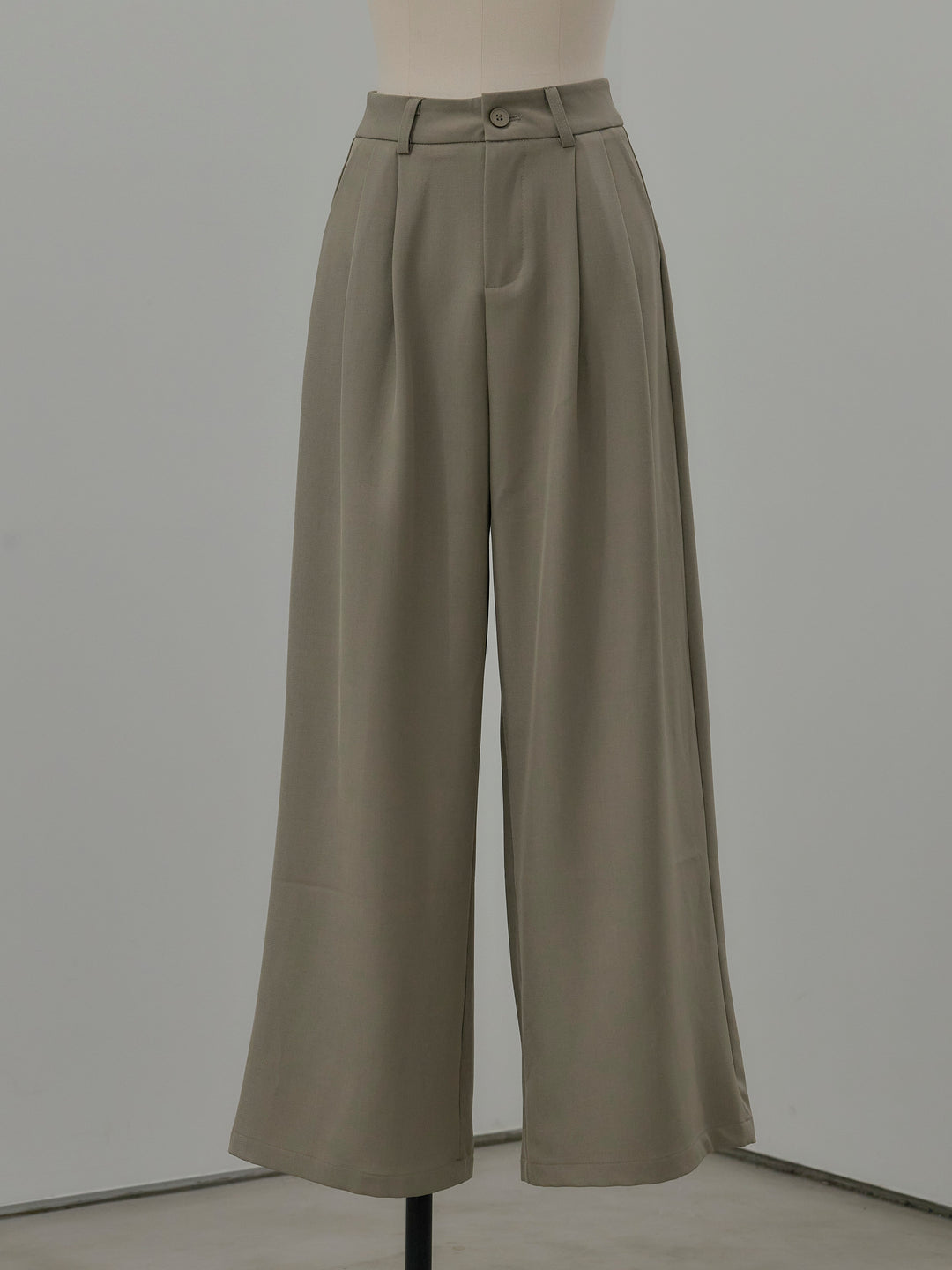 デザインタックワイドパンツ