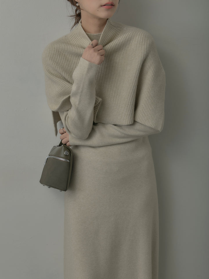 ケープ付きリブニットロングワンピース