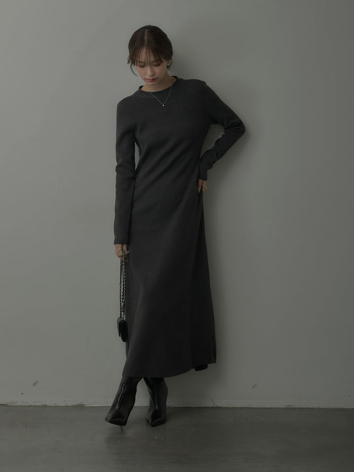 バックリボンニットロングワンピース