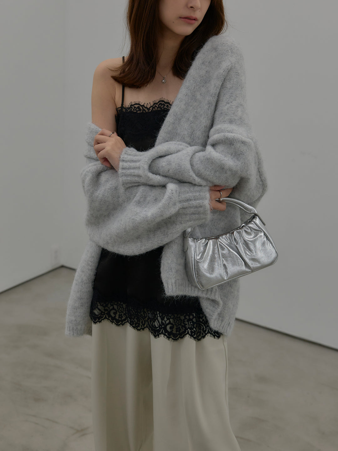 【SET】モヘアライクオーバーニットカーディガン+レースサテンキャミソール(2set)