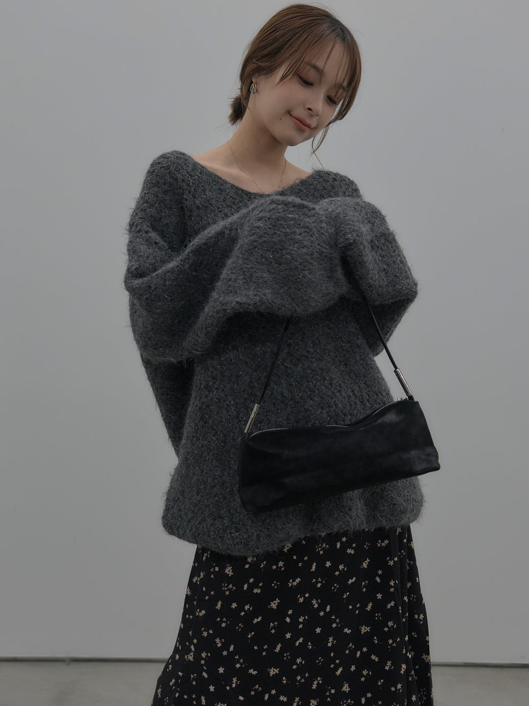 【SET】ラメ糸ローゲージ編みオーバーニットトップス+フラワーパターンマーメイドフレアスカート(2set)