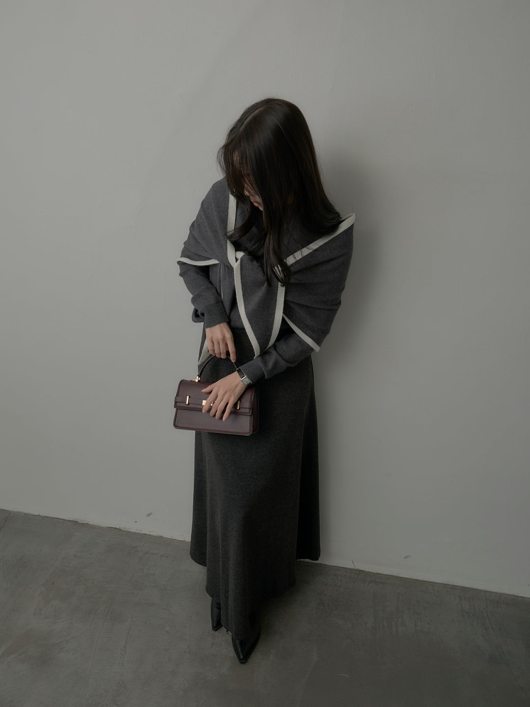 【SET】配色スカーフ付きニットトップス+リラクシーフレアロングスカート(2set)