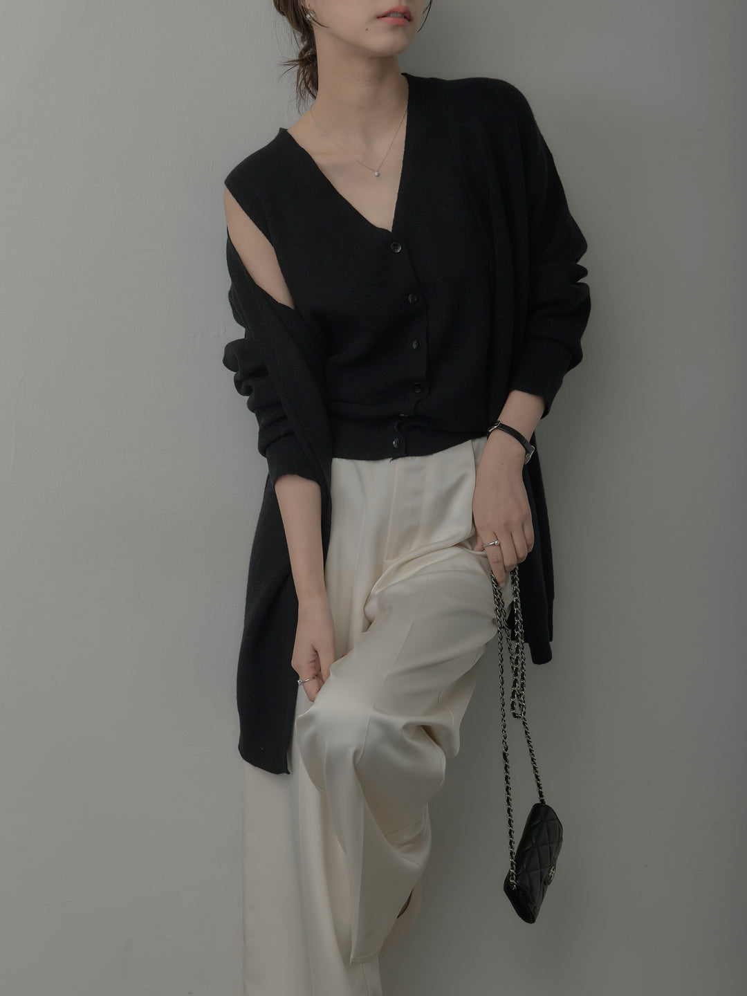 【SET】カーディガン&ニットベストアンサンブルSET+【Essential】センタープレスサテンパンツ(2set)