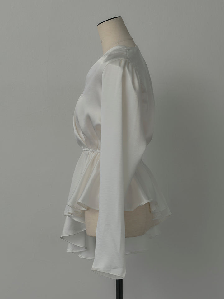 Vネックアシメサテンブラウス