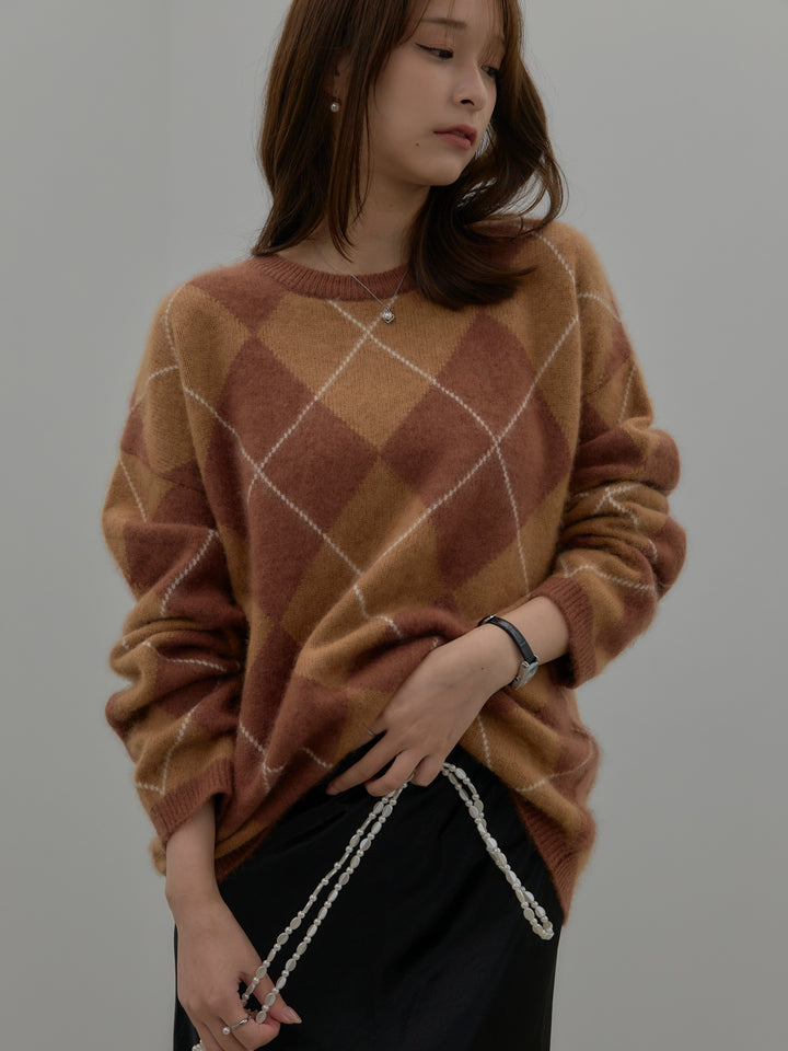 【premium touch】アーガイル柄ニットプルオーバー