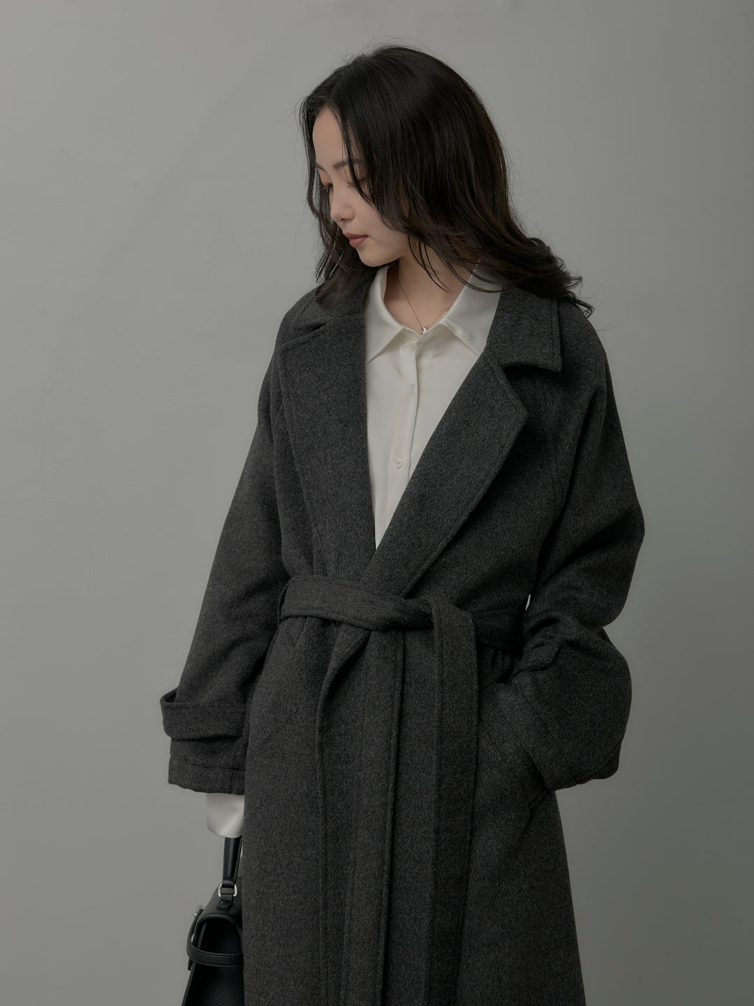 【SET】【Essential】ソフトウールリバートレンチコート+ケープ付きオーバーサテンシャツ+【Essential】３タックスラックス(3set)