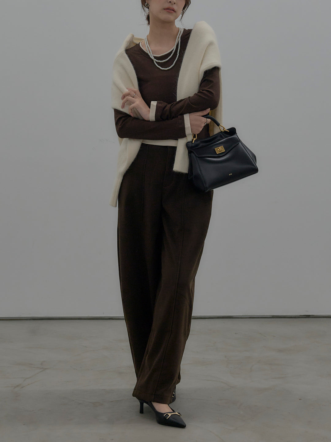 【SET】バイカラーレイヤードカットソー+カーブデザインスウェットライクパンツ(2set)