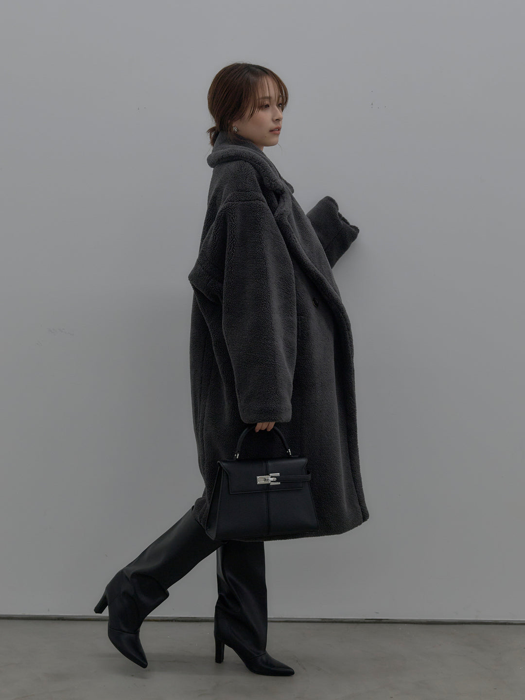 【SET】テディボアロングコート+アーガイル柄コンパクトニットカーディガン+ベロアバルーンミニスカート(インパン付き)(3set)