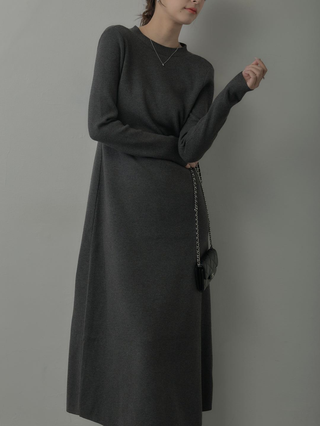 バックリボンニットロングワンピース