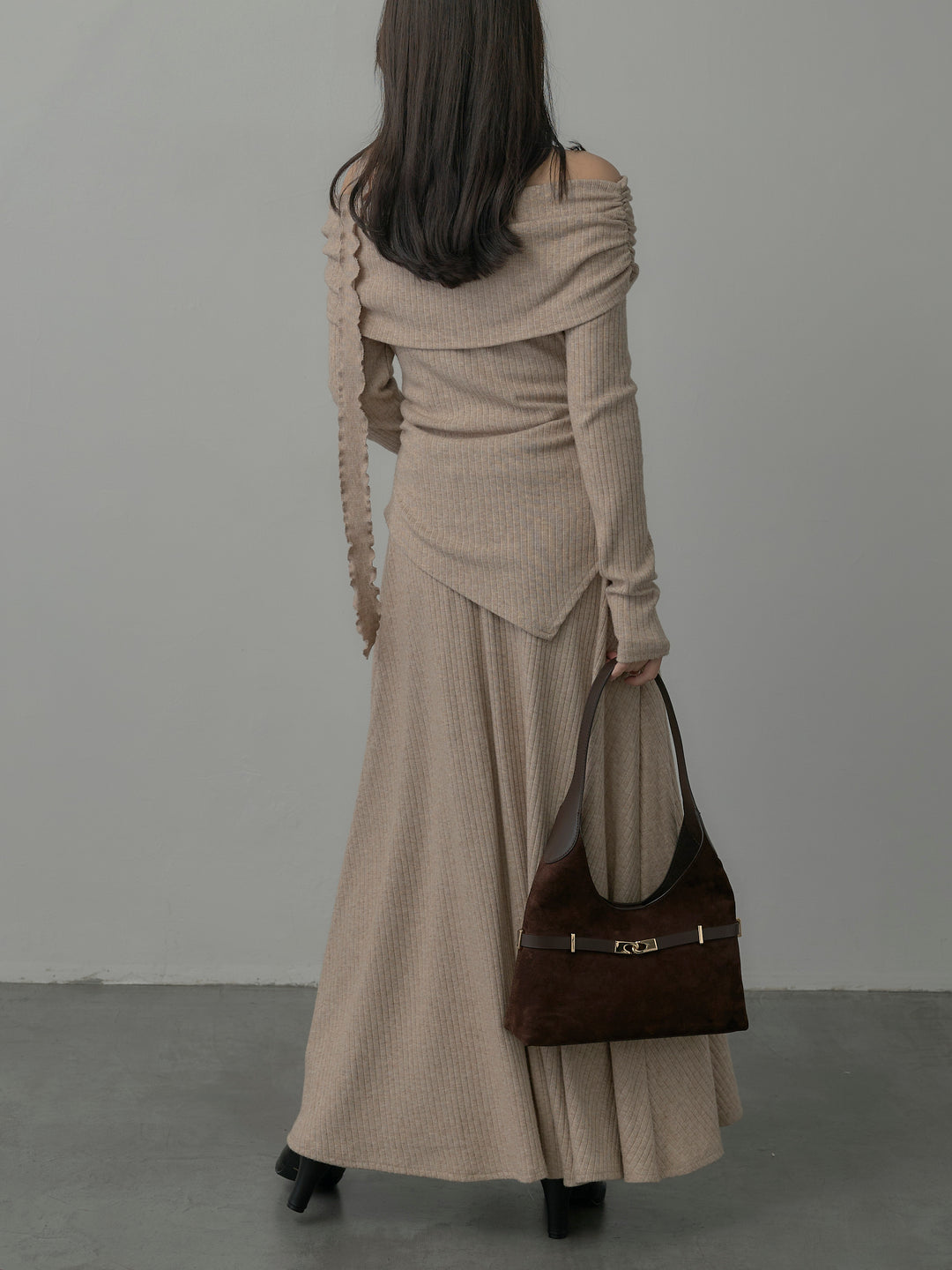 リブニットオフショルSETUP