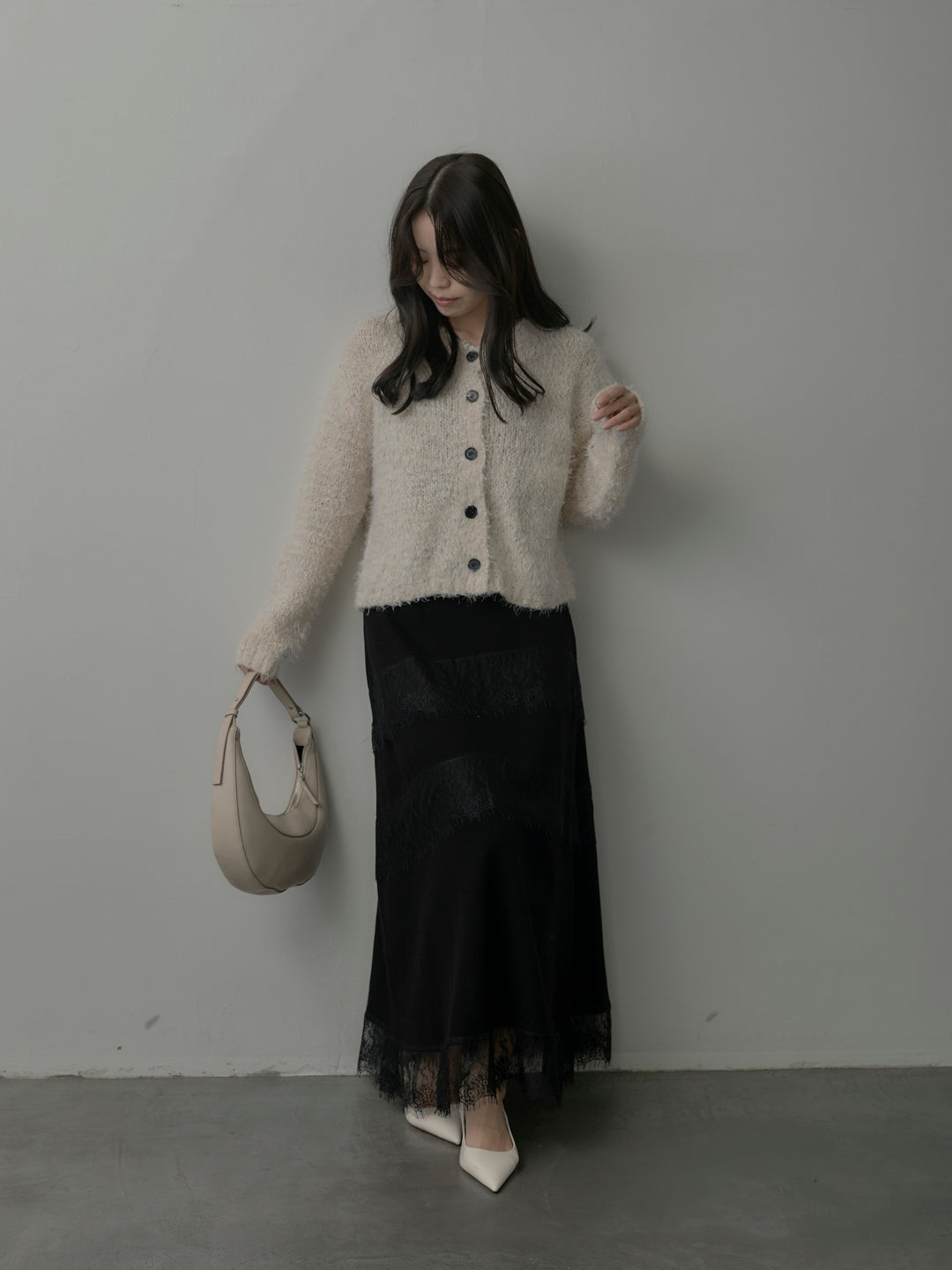 レースデザインフレアスカート