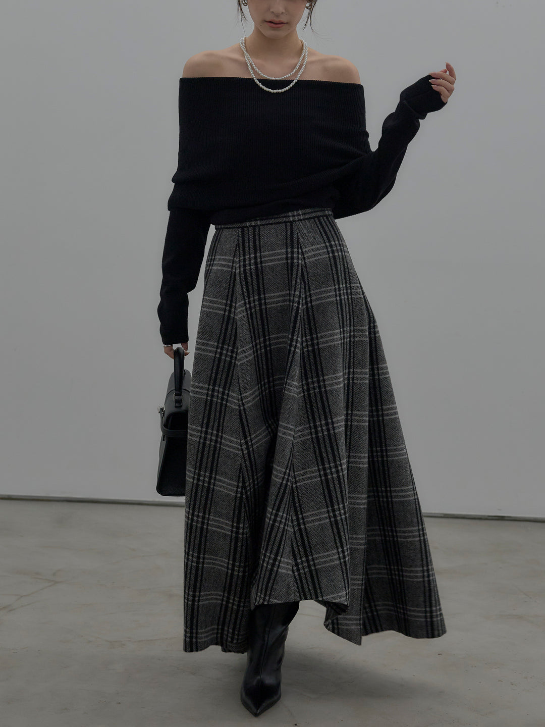 【premium touch】ソフトリブオフショルニットトップス